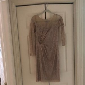 Beautiful dress, very fancy